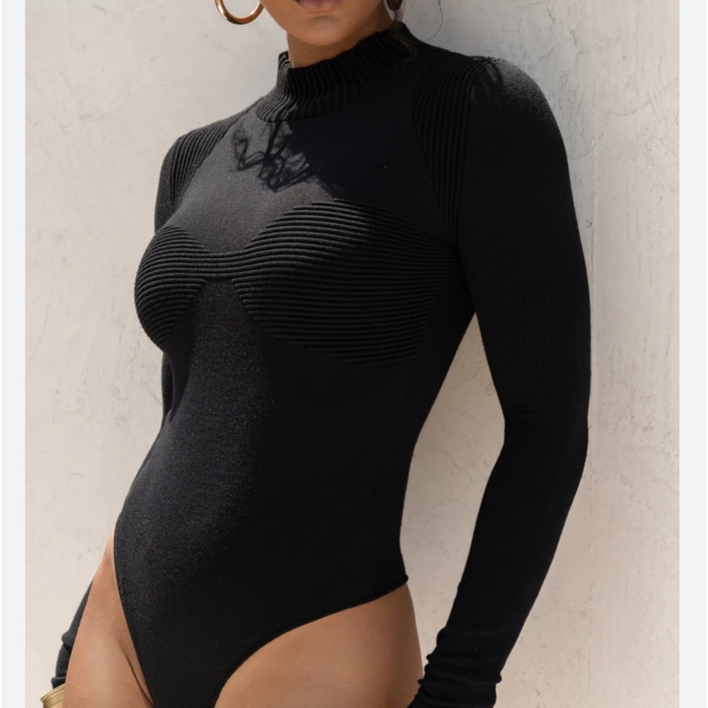 jluxlabel black knit bodysuit.